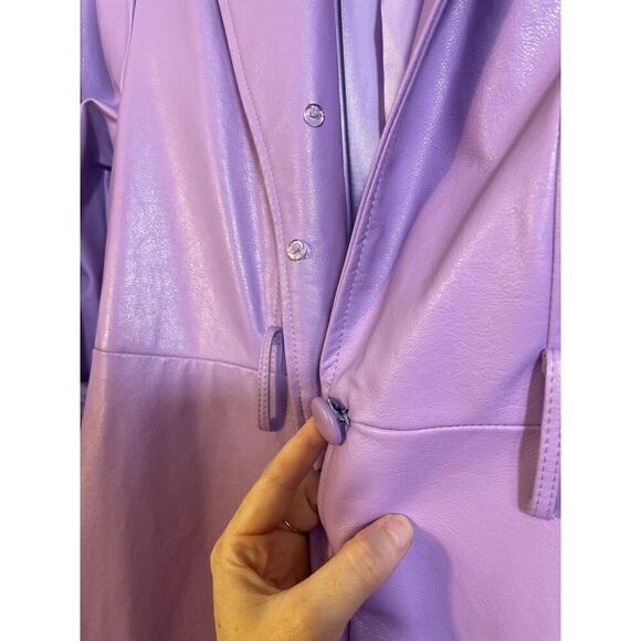 Purple faux leather trench coat with fur puff sleeves size M - Picture 7 of 8